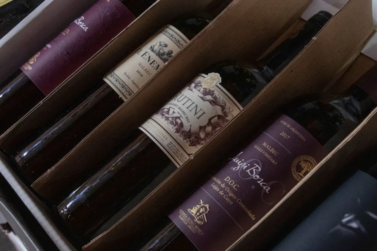 Wine bottles in a case, high SKU liquor store inventory for KORONA POS
